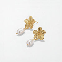 Botanical Pearl Drop Earrings - 18K Gold Plated - Kenza