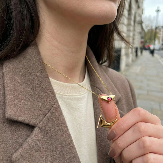 Love Letter Envelope Necklace - 18K Gold Plated - Amelie