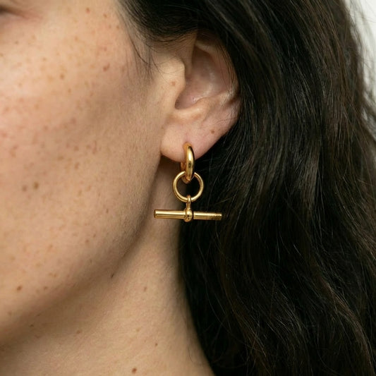 The Modern T-Bar Set | Celine & Cora