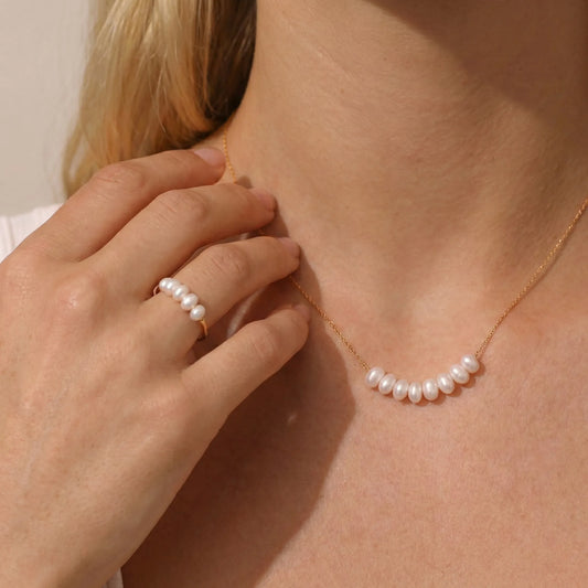 The Minimalist Pearl Set | Alva & Astrid